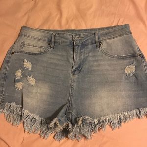 Shorts size large